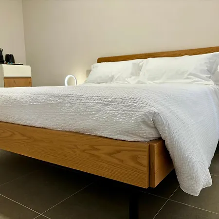 Di Bianca 3*