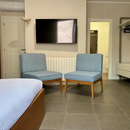 Di Bianca 4* 폴리뇨